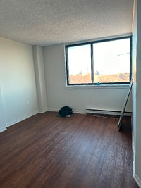 Living room available for renting $365