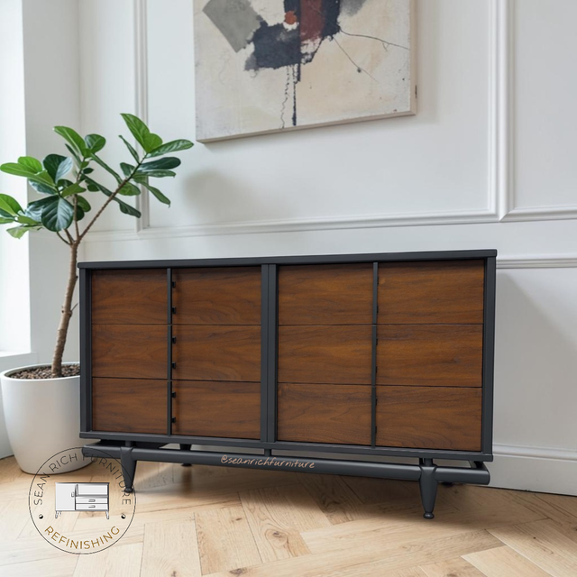 FREE DELIVERY - 3pc Kent Coffey Bedroom Set in Dressers & Wardrobes in Oakville / Halton Region - Image 4