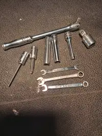 SNAP-ON tools