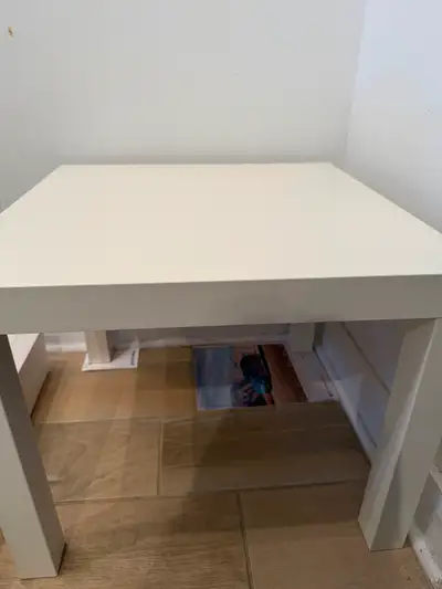 Table (White), View more