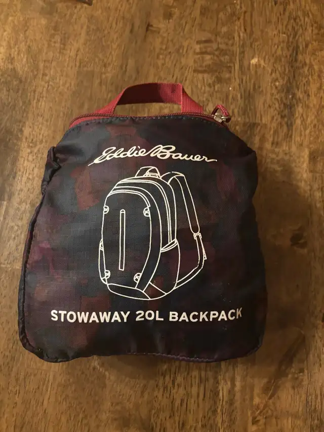 Backpacks in Bags & Luggage in Saskatoon - Image 5