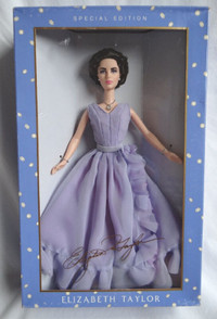 Elizabeth Taylor White Diamonds Barbie Special Edition *NEW*
