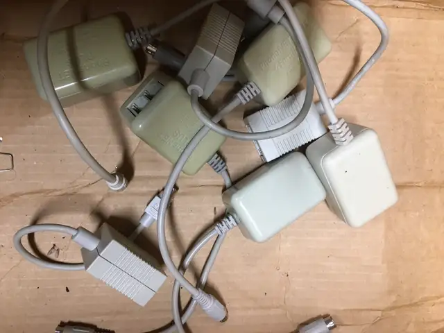 Cables in Other in St. Albert - Image 6