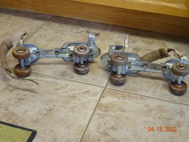 Vintage Roller Skates in Skates & Blades in Sudbury - Image 3