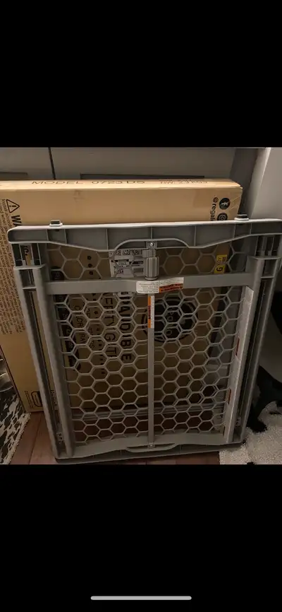 2 baby gates brand new never used , View more