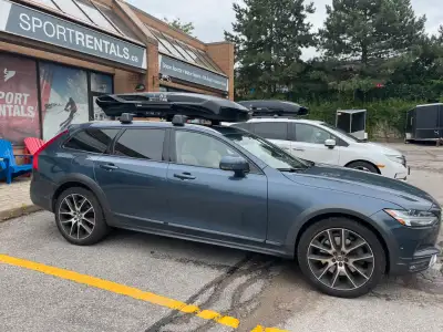 Thule cargo box kijiji hotsell