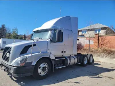Selling my 2014 Volvo semi truck, located in Brampton. This truck is well-maintained, in good condit...