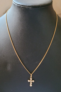 Vintage 18K Gold Chain Necklace with Cross Pendant Charm
