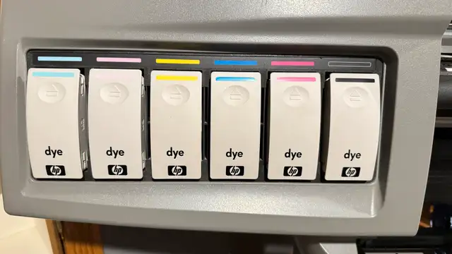 HP Designjet 5000, 42-inch printer63235015237251122