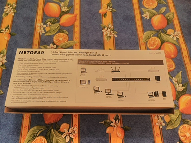 Netgear GS316 16-port Gigabit Ethernet Unmanaged Switch in Networking in City of Toronto - Image 2