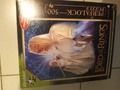 500 foam puzzle pieces When complete, it is poster size Challenging and fun Can meet downtown