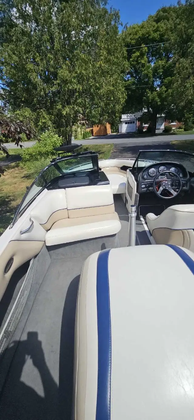 2000 Malibu Boat - Sunsetter LXI in Powerboats & Motorboats in Ottawa - Image 5