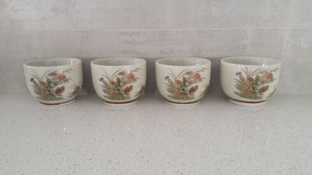 VINTAGE JAPANESE SATSUMA TEAPOT & CUPS/THREE VASES in Arts & Collectibles in Kitchener / Waterloo - Image 4