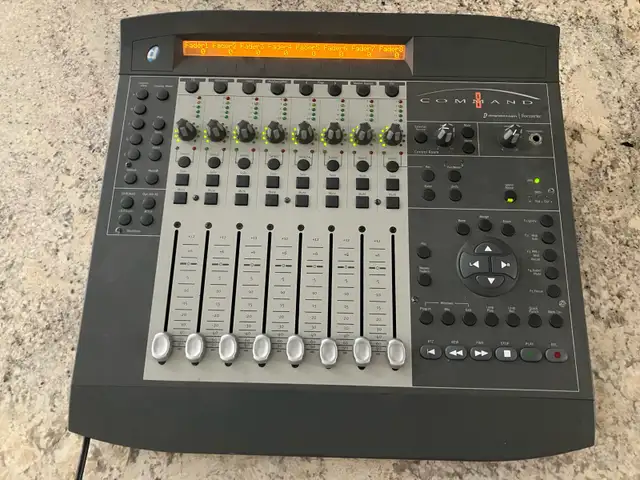 Digidesign Command 8402835163002982400