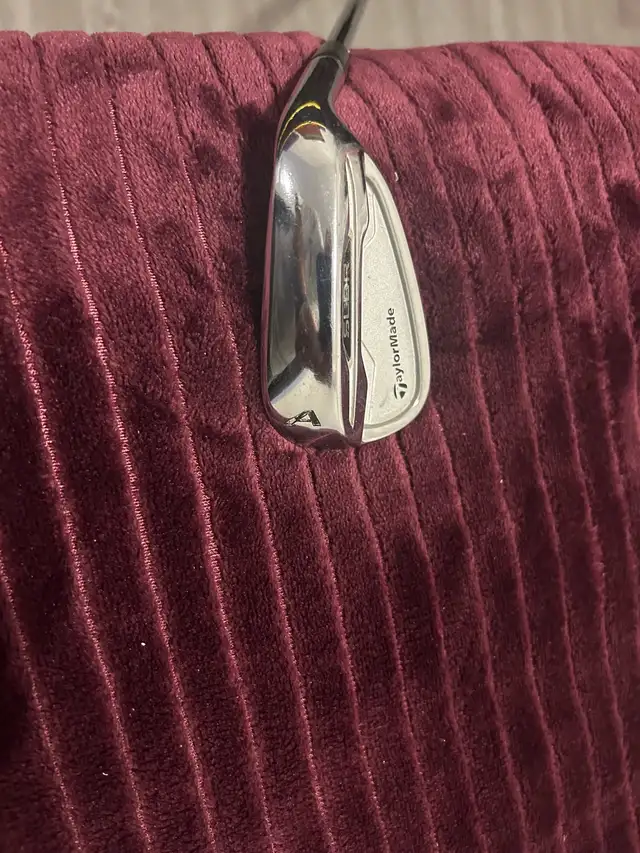 Taylormade Irons in Golf in Hamilton - Image 10