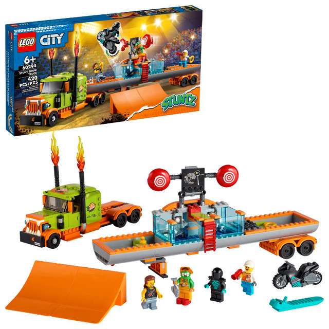 LEGO CITY STUNTZ 60294 STUNT SHOW TRUCK Brand New in Sealed Box! in Toys & Games in Thunder Bay - Image 2