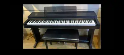 Yamaha Clavinova Piano Numerique / Livraison a Domicile, View more