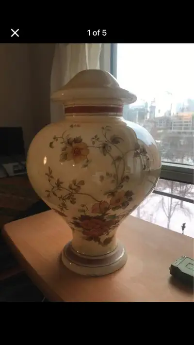 1900 electricity ⚡️ terminal ,  made in England, only two , View more