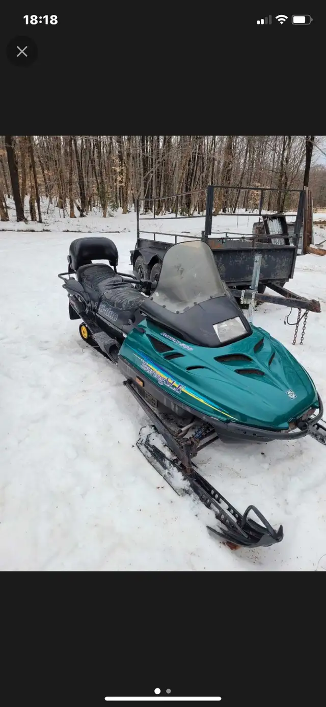 Skidoo 1997 touring sle in Snowmobiles in Longueuil / South Shore - Image 2