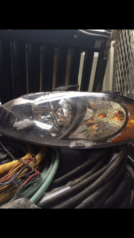 Chev Optra Headlights in Auto Body Parts in Edmonton
