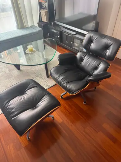 uthentic Herman Miller Eames Lounge Chair Ottoman Palisander, View more