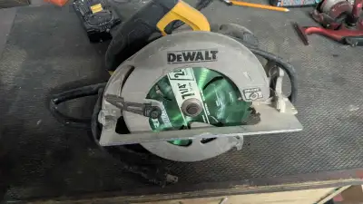 DeWalt corded skill saw with electric brake