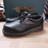 DR MARTEN  Steel Toe Safety Work Shoe   ⎮ Mens 9 US