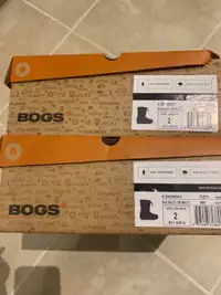 Size 2 bogs winter boots