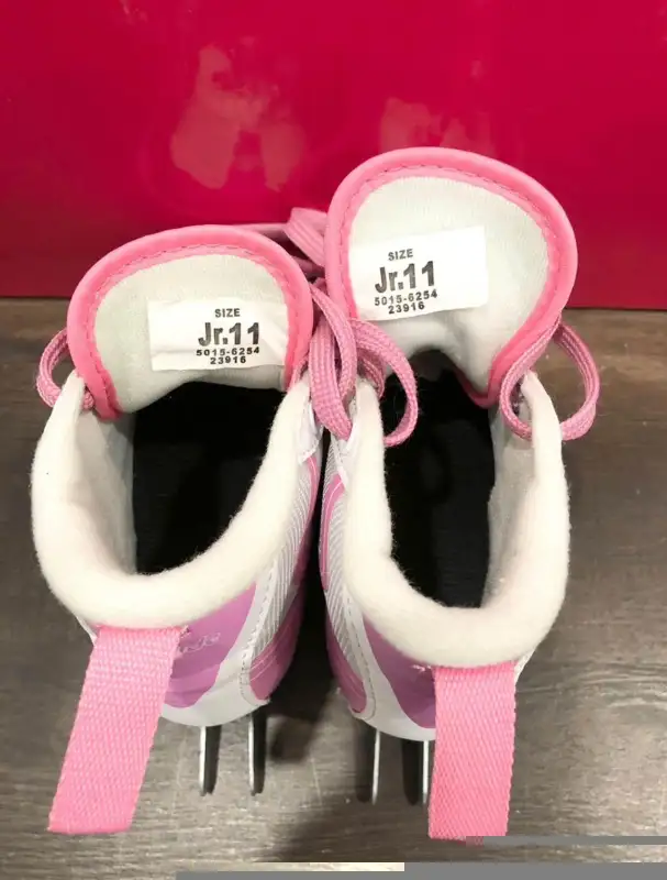 Star Glide Skates - Great for beginners in Skates & Blades in Mississauga / Peel Region - Image 5