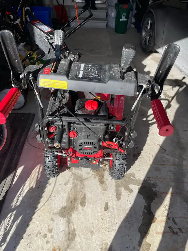 Tuneup your snowblower in Snowblowers in Oshawa / Durham Region - Image 2