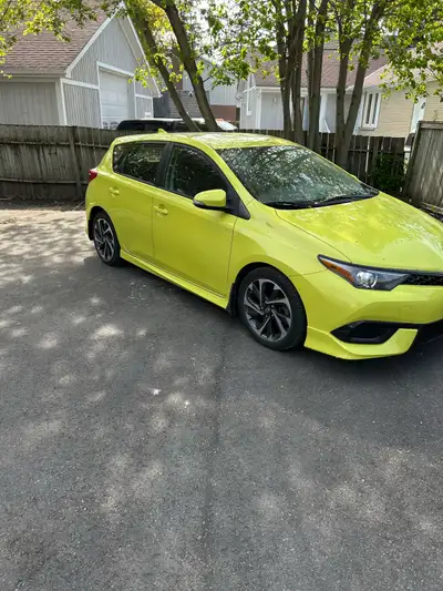 Air conditioning Aluminum rims (also include winter rims and tires) Tilt steering Adjustable steerin...