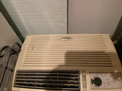This is a used 5,000 BTU Danby air conditioner that kept me cool for one summer, perfect for small s...