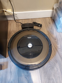 iRobot Roomba 899 Robot Vacuum – Wi-Fi Connected