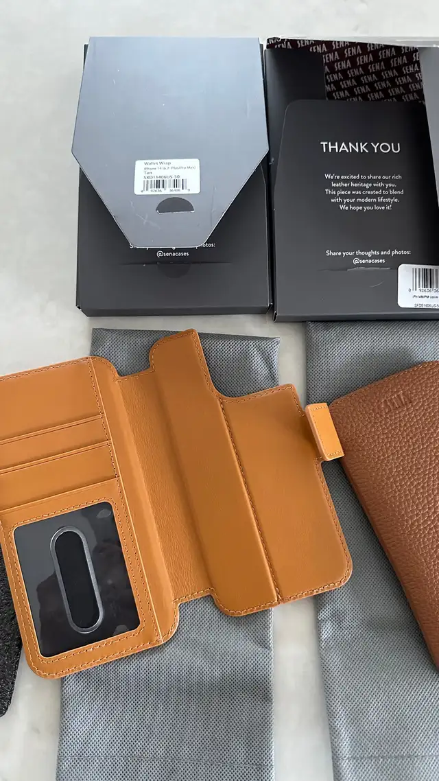 Sena leather cases for iPhone 14 Pro Max and Plus in Cell Phone Accessories in Kitchener / Waterloo - Image 4