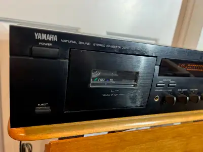 YAMAHA KX-380 Vintage Cassette Deck (1994), View more