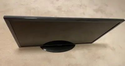 VERY GOOD CONDITION. LIKE NEW