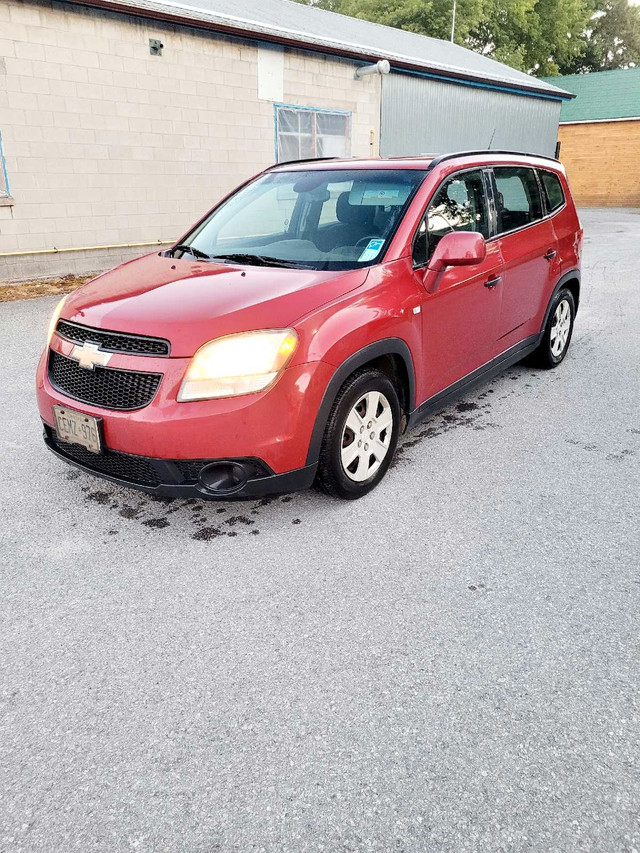  Fantastic  on gas Cash or trade  in Cars & Trucks in Belleville - Image 4