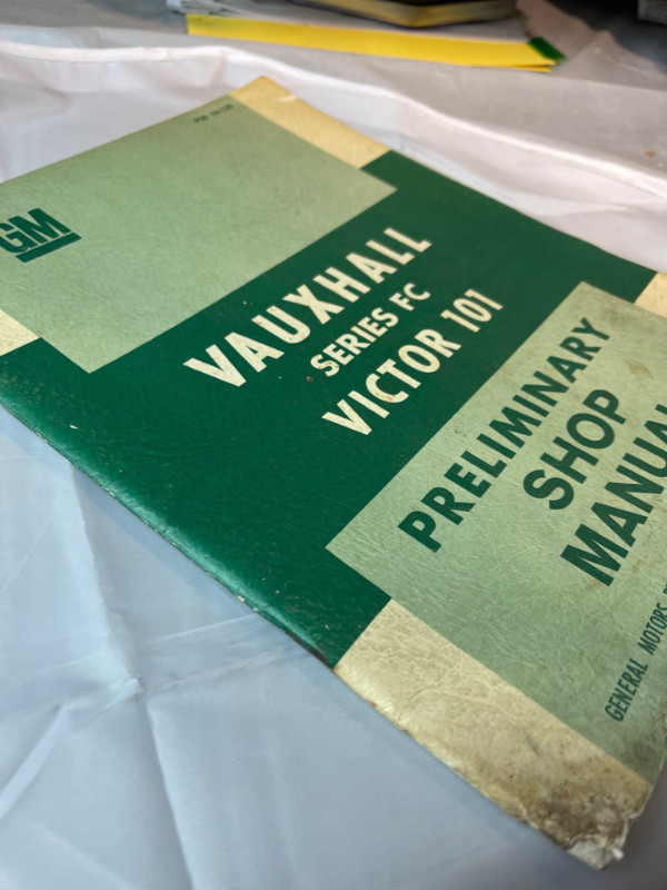 VAUXHALL SERIES FC VICTOR 101 PRELIMINARY SHOP MANUAL  #M01440 in Textbooks in Edmonton - Image 2