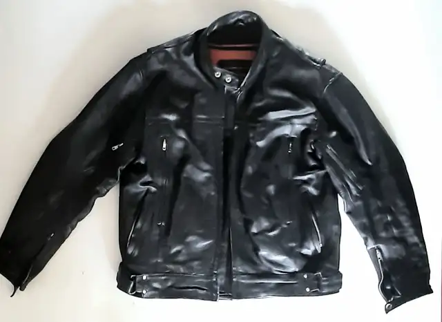 Mens XL Motorcycle Leather Jacket in Men's in Edmonton - Image 5