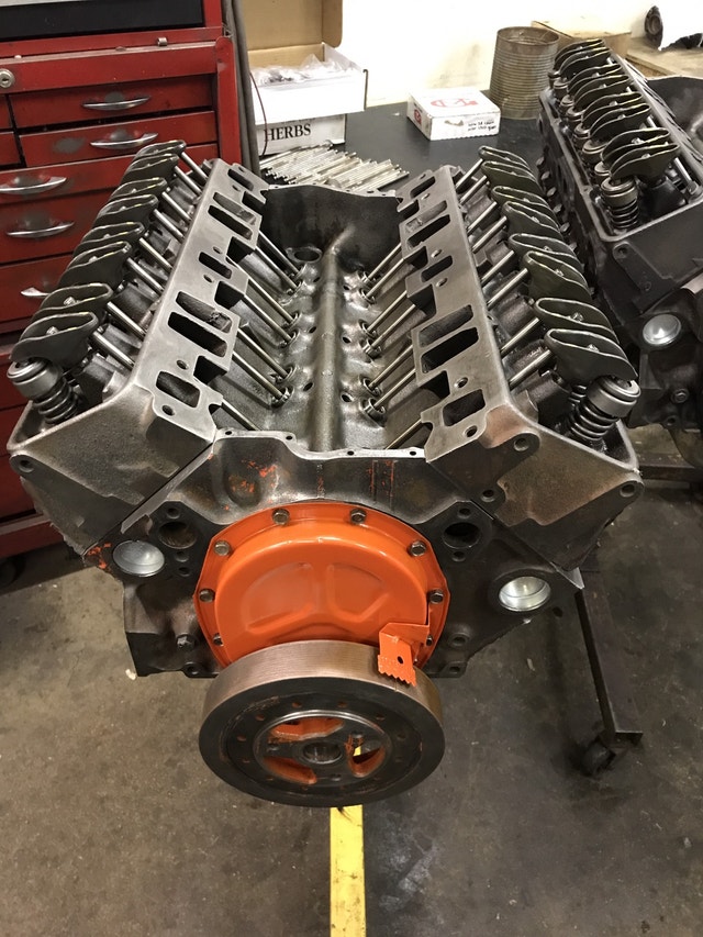 350 CHEV SMALL BLOCK CHEVY 3970010 4 BOLT MAIN FLAT TOP 1972 SBC