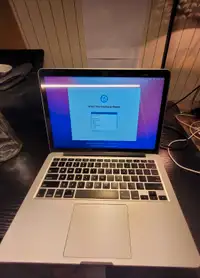 MacBook pro 2015- 13" - 500GB (Like new )+ Free Charger included