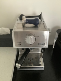 Machine à espresso Delonghi 