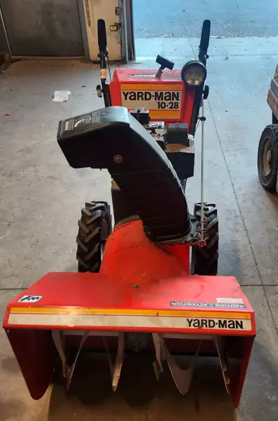 YARDMAN 10HP 28 INCH SNOWBLOWER, View more