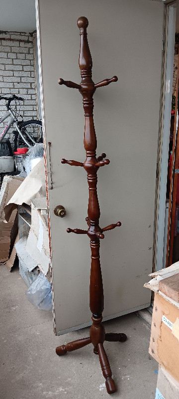 HARDWOOD CLOTHES STAND FOR SALE ONLY $20. in Multi-item in Mississauga / Peel Region