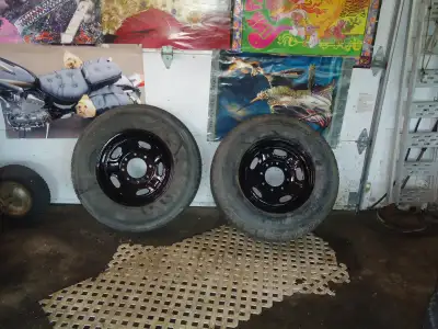BF Goodrich Rugged Trail T/A LT 245/75 R17