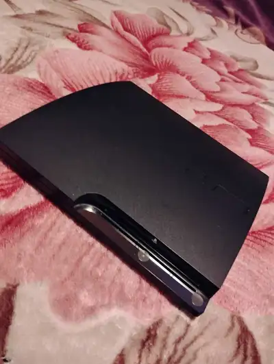 Comes with HDMI, Power cord, Two controllers and 2 games.