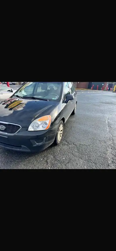 I’m selling my 2012 Kia Rondo LX 2.4. The engine and mechanical components run very well, and the ca...