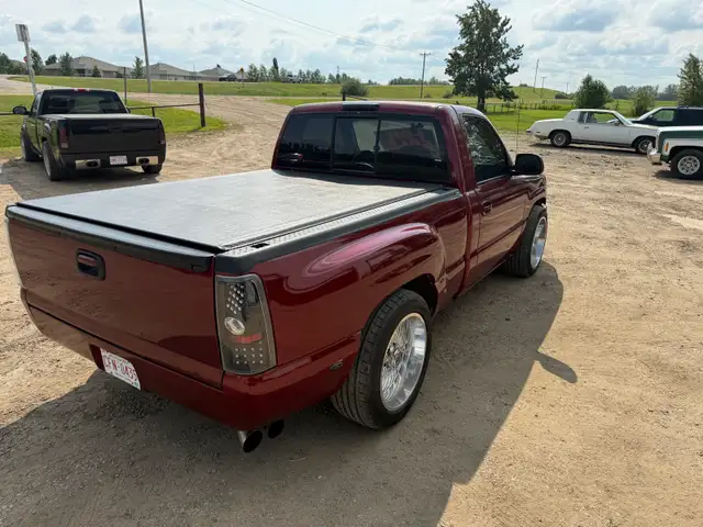 2006 GMC custom 507644855064340483