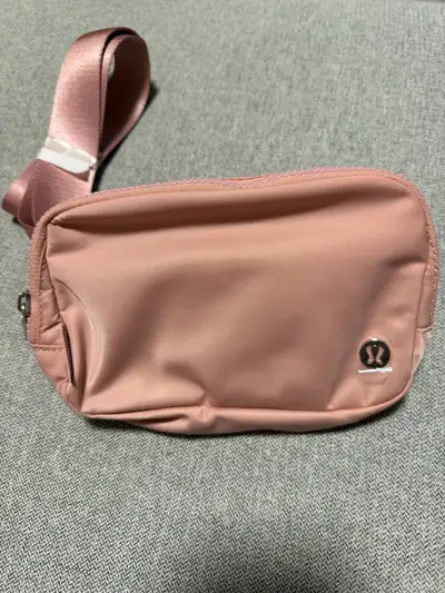 everywhere belt bag lululemon, View more