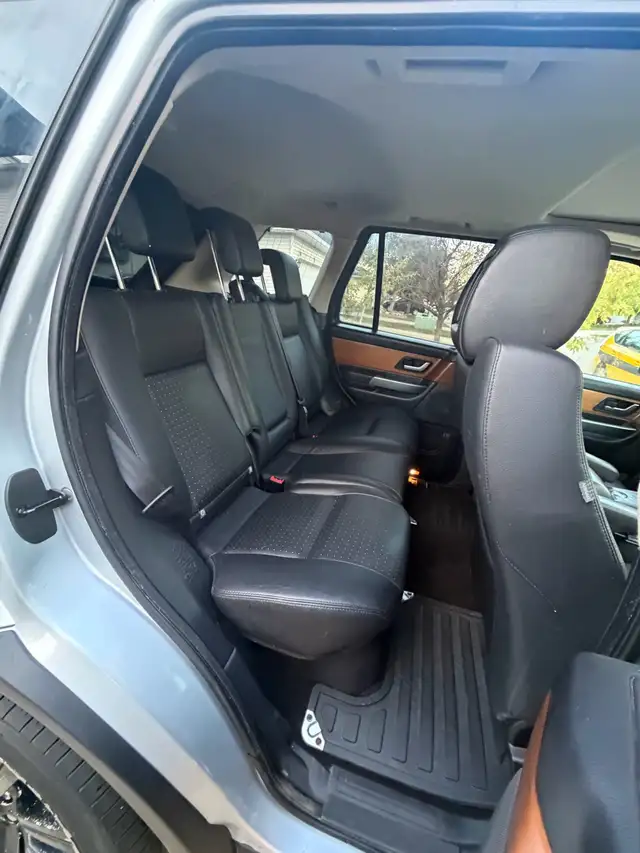 Range Rover 2006597791545639587845